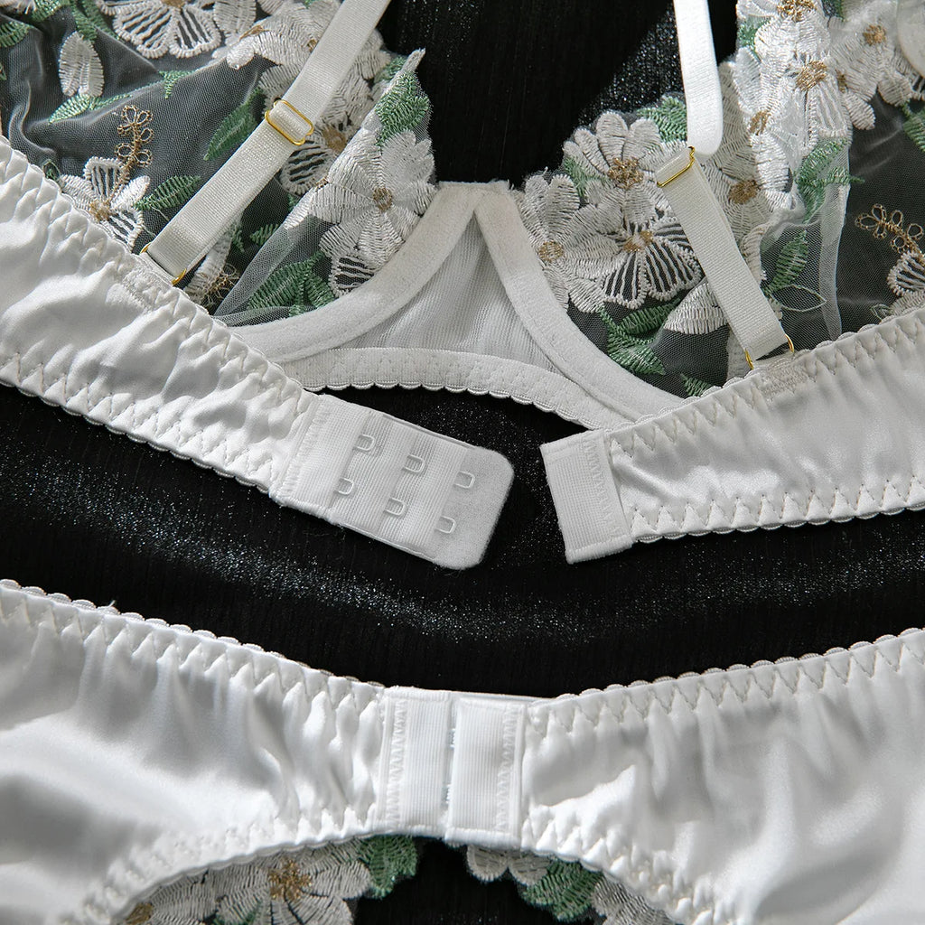 Sexy Women 3 Piece Floral Embroidery Underwear Sexy Erotic Lingerie Underwear Sexy Sets Romantic Lingeries Transparent Bra Sets